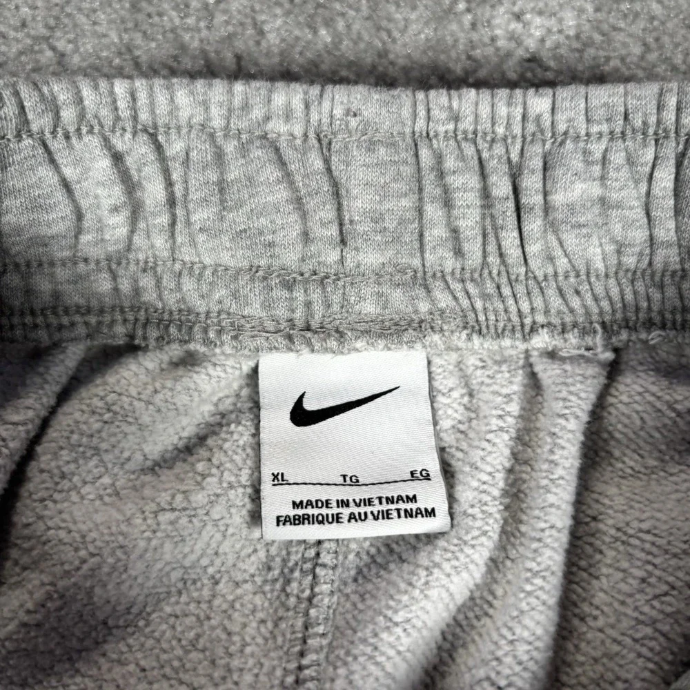 Nike Ohio State Buckeyes Sweatpants‎ Youth Boys XL Gray Club Fleece Jogger Logo